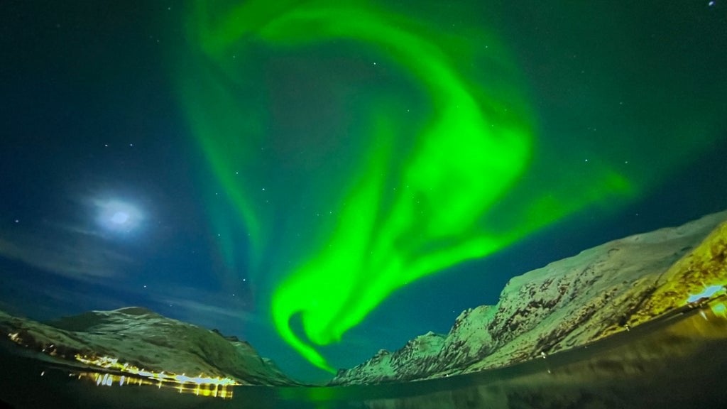 northern lights tour Iceland